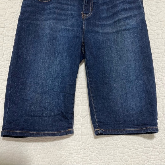 GAP DENIM Bermuda Jean Shorts, High Waisted & Stretchy, Size 25 - Picture 8 of 9
